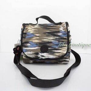 NWT Kipling AC7256 Kichirou Insulated Lunch Bag Polyester Camo Charm Green Multi